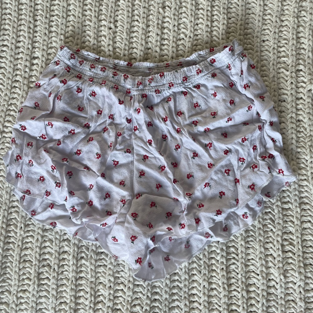 White John Galt flowy shorts